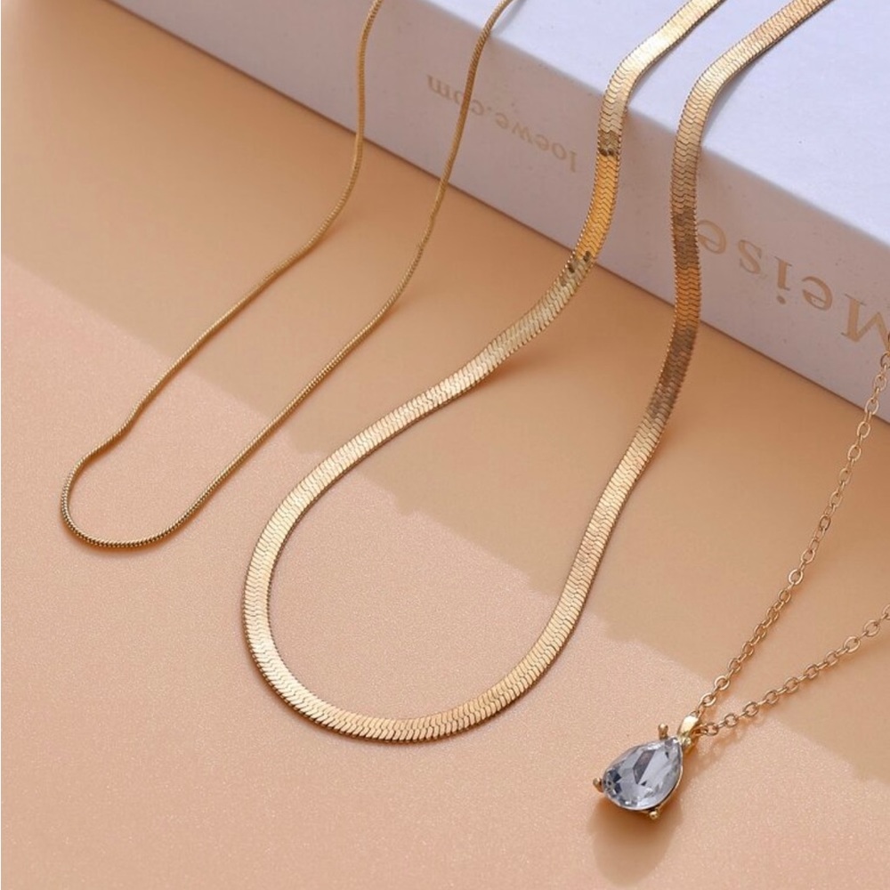 NEW 14k gold plated Herringbone chain necklace.